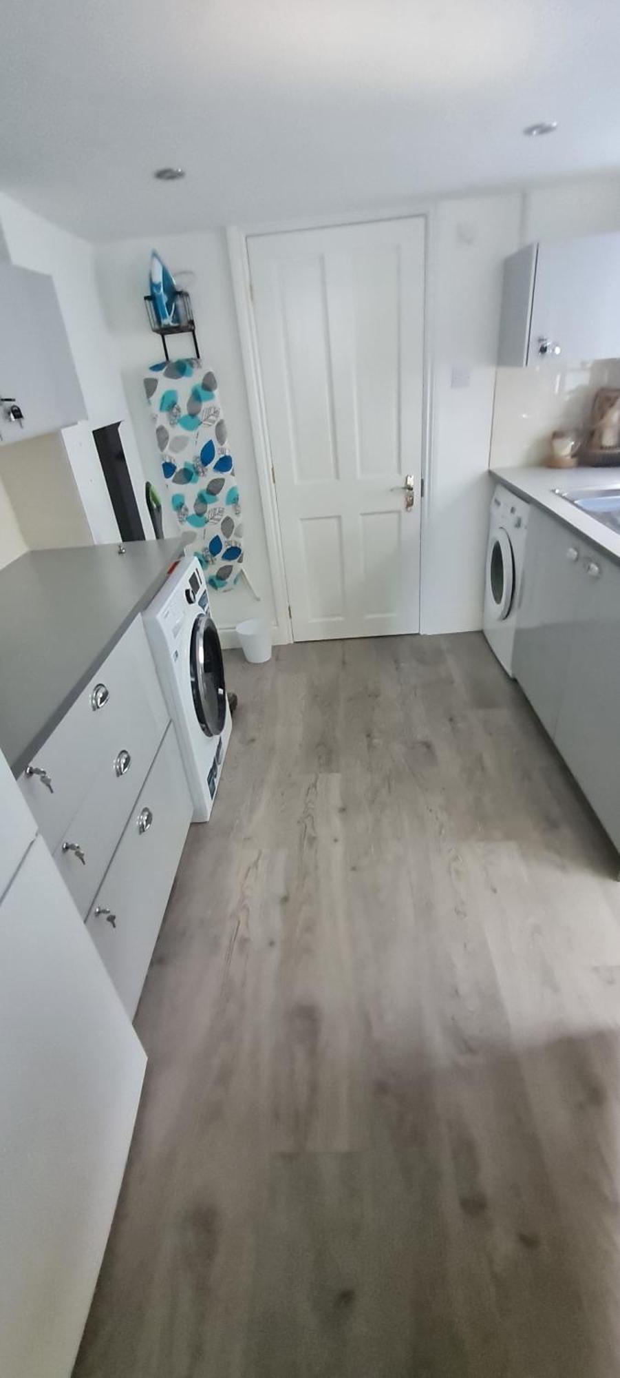 Beach View, 4 Bedroom House Opposite The Sea! Sleeps 10 Sandgate Exteriör bild